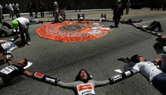 Protestors block intersections in response to America's immigration laws.  Photo: Times