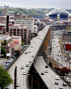 State and city officials have proposed converting Seattle's Alaskan Way Viaduct into a tunnel. Photo: The Seattle Times