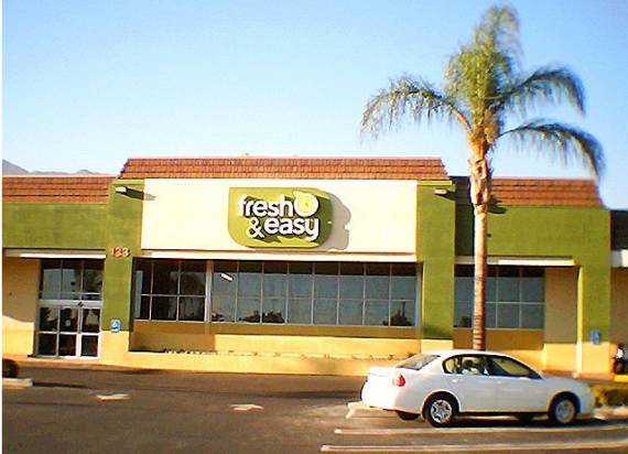 Crenshaw residents want a proposed Fresh and Easy lot behind the store, unlike this one in Arcadia.  Photo: ##http://www.flickr.com/photos/frazgo/1486846350/##Frazgo/Flickr##
