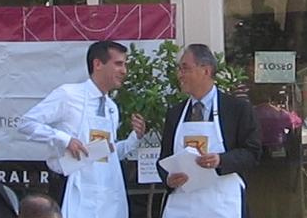 City Council President (and Hollywood's Council Man) and former Councilman Michael Woo hangout at the Market. Photo:##http://www.flickr.com/photos/greenlagirl/3996088750/##Green L.A. Girl##