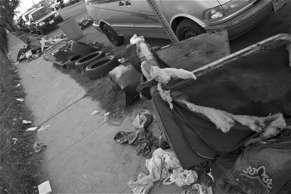 Am I crazy? I only see four tires here. Sahra Sulaiman/LA Streetsblog