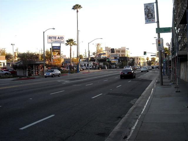 La Brea Avenue, just north of Santa Monica Blvd: No more center-median, unfortunately. Non-descript, unattractive street. Just a typical car-crazed street. What a missed opportunity by City of West Hollywood!