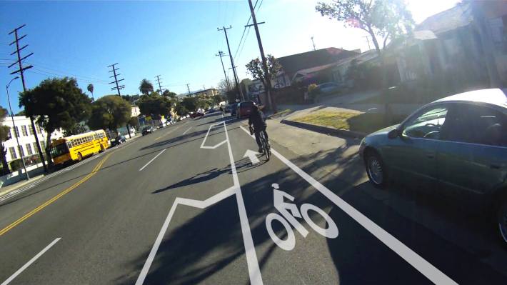 Rendering of the proposed buffered bike lane on North Figueroa Street. Image: Flying Pigeon L.A.