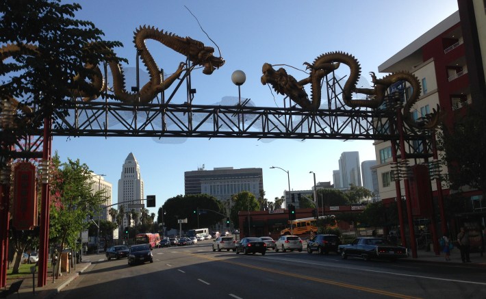 Los Angeles Chinatown dragons arch