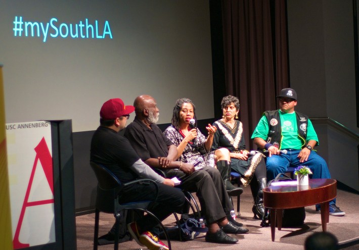 George Villanueva moderates the Food, Recreation, and the Arts as Social Justice and Civic Engagement Visions and Voices panel at USC featuring Ben Caldwell, Karen Mack, Neelam Sharma, and J.P. Partida. Sahra Sulaiman/Streetsblog L.A.