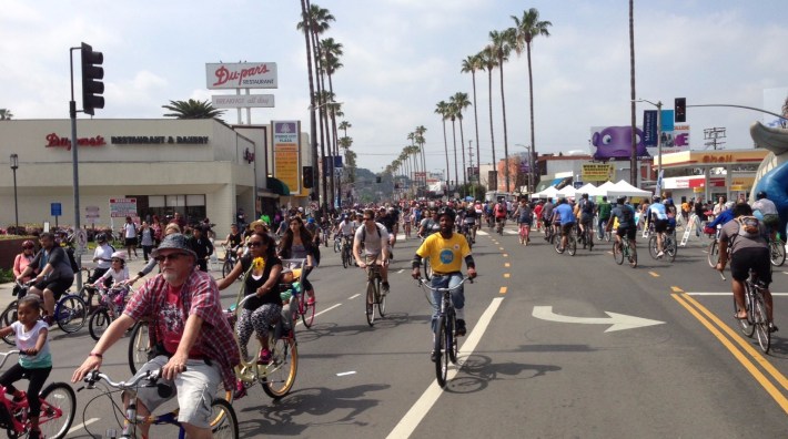 Studio City's Ventura Boulevard transporting more people than on a typical car-full Sunday.