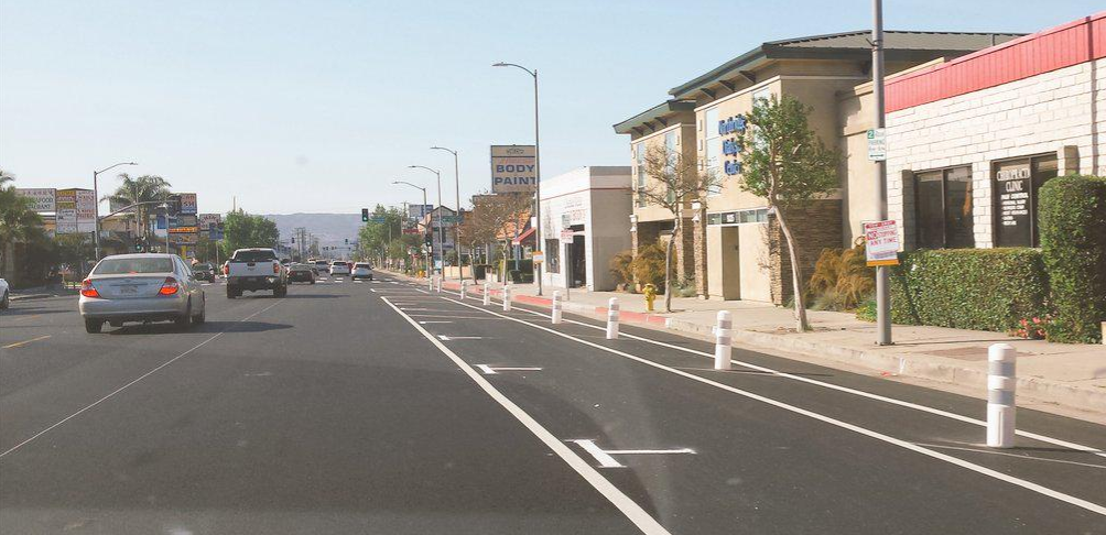 Reseda Boulevard now has parking-protected bike lanes! A Los Angeles first! Photo via @LADOTBikeProg Twitter