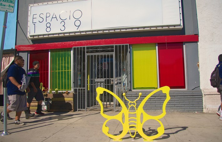 A large yellow butterfly stakes out space in front of Espacio 1839. Sahra Sulaiman/Streetsblog L.A.