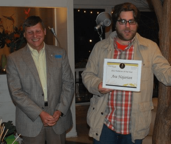 Damien presents Ara Najarian with the 2012 Elected Official of the Year Streetsie at our April 2013 fundraiser at Deborah Murphy's House.