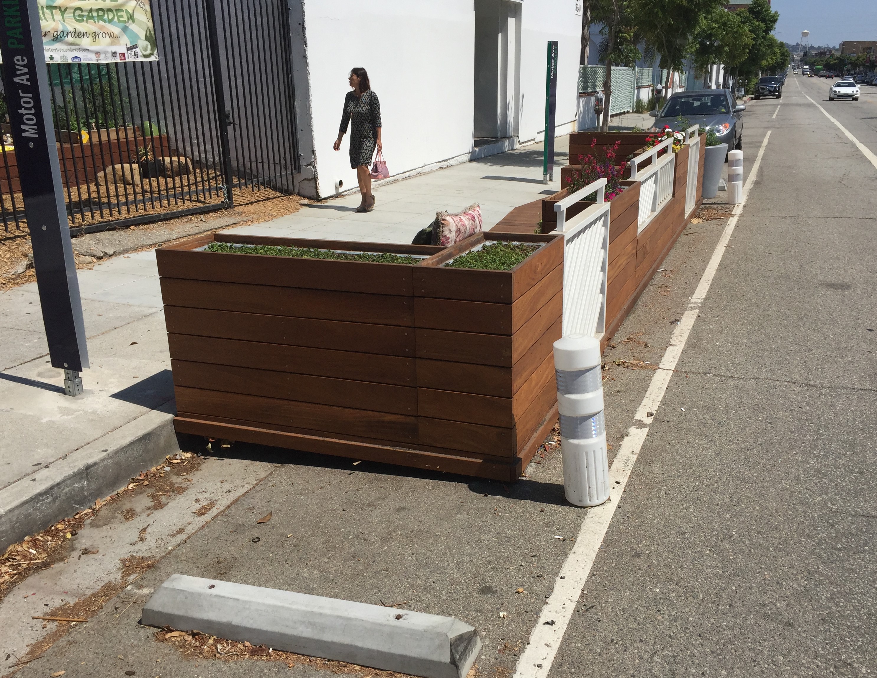 The southern Parklet on Motor, located in front of the Motor Avenue Community Garden