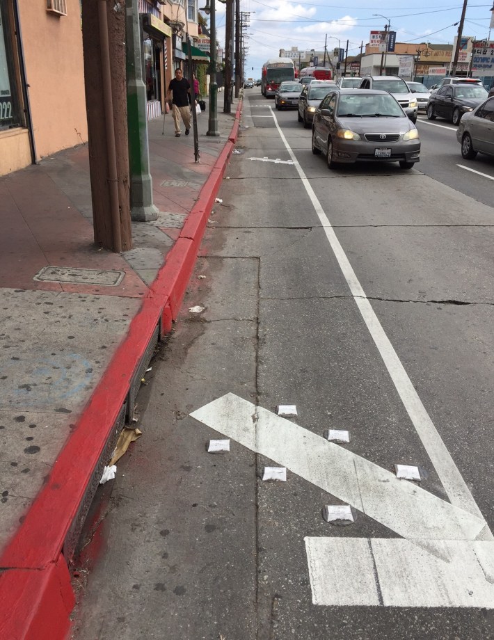 Painted curb extension on Vermont Ave at Pico Blvd