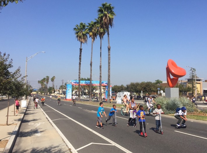 Long Beach's Beach Streets - presented by Metro