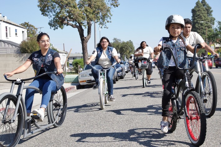 The next generation of riders learns they have the right to the streets. Sahra Sulaiman/Streetsblog L.A.