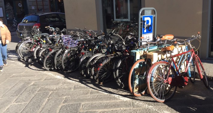 More full bike parking in Florence