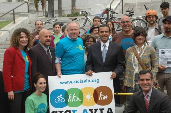 Garcetti (bottom right) at the kickoff for the public relations campaign for the first CicLAvia on 9/21/10. Also pictured: Mayor Villaraigosa, Councilmembers Ed Reyes and Tom Labonge, and CicLAvia board members and volunteers.