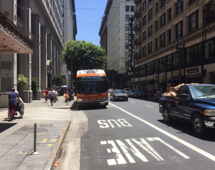 New bus lane on 5th Street in downtown Los Angeles