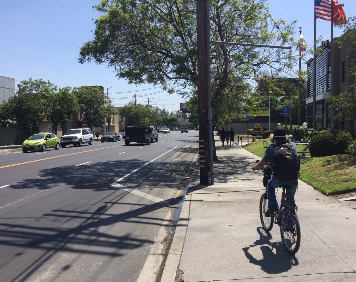 If there's room for a fog line on Sunland Blvd (just sound of San Fernando Road), there's room for a bike lane.