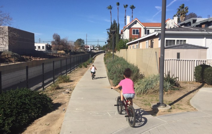 The existing Burbank Wash bike/walk path extends from Alameda Avenue to Victory Boulevard