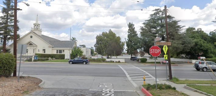 San Gabriel Boulevard at Roses Road - via Google Street View
