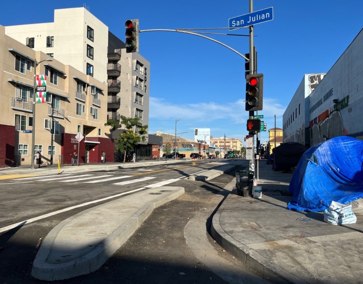 7th Street improvements nearly completed on the block between San Julian and San Pedro Streets