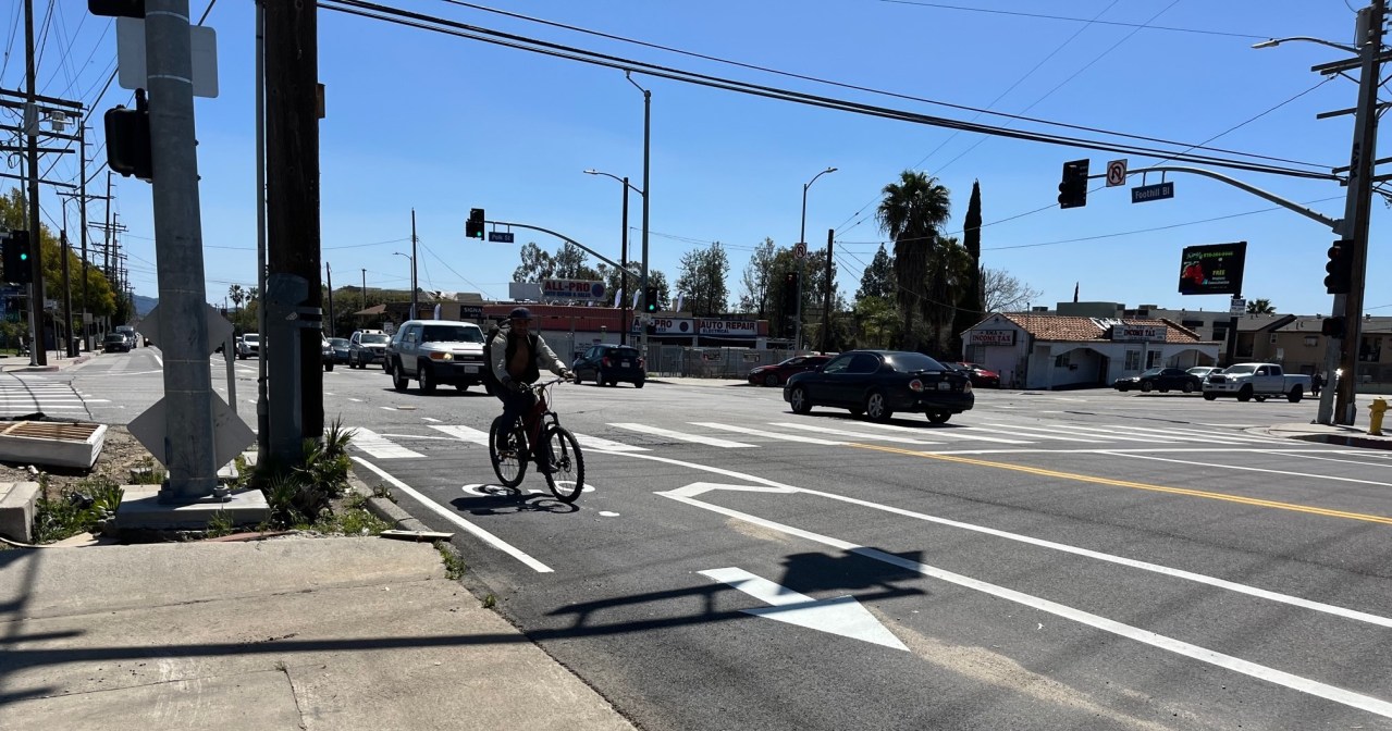 New bike lanes on Foothill Boulevard at Polk Street